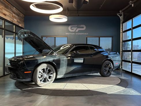 Used 2022 Dodge Challenger SXT w/ Blacktop Package AWD/4WD image 24
