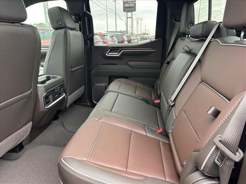 New 2026 GMC Sierra 1500 Denali w/ Denali Reserve Package AWD/4WD image 22