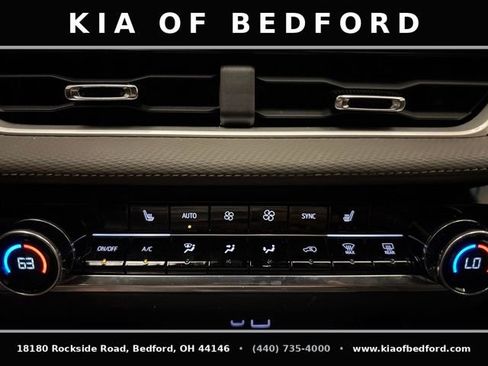 Used 2025 Chevrolet Equinox LT w/ Convenience Package II FWD image 23
