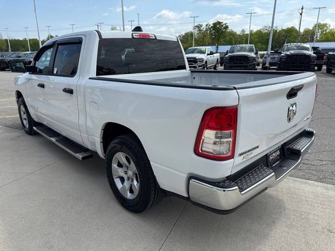 Used 2024 RAM 1500 Big Horn AWD/4WD image 9
