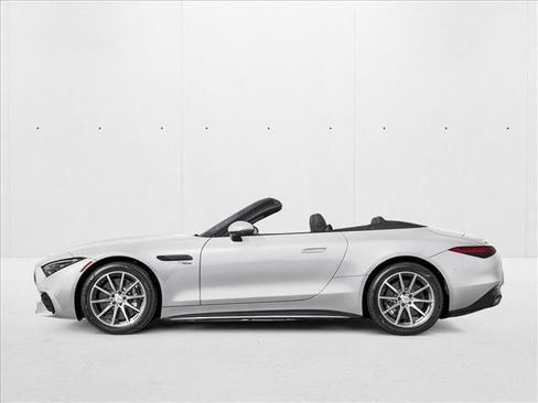 New 2026 Mercedes-Benz SL 43 AMG image 3