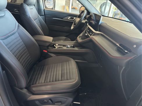 New 2026 Ford Explorer ST-Line AWD/4WD image 29