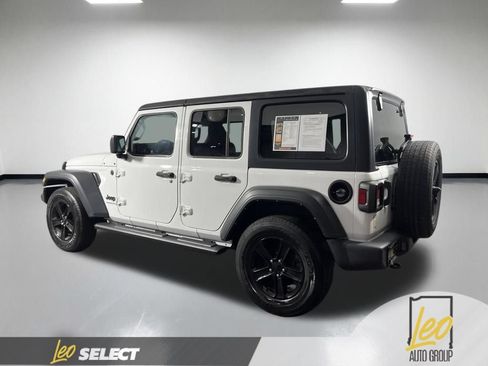 Used 2023 Jeep Wrangler Unlimited Sport AWD/4WD image 4