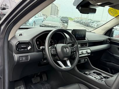 Used 2025 Honda Pilot Touring