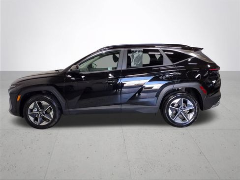 Certified 2025 Hyundai Tucson SEL AWD/4WD image 10