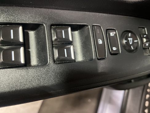 Used 2025 Honda Pilot Touring image 28