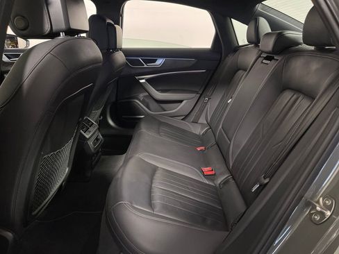 Used 2024 Audi A6 Premium Plus image 13