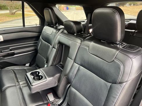 Used 2023 Ford Explorer ST w/ Equipment Group 401A image 25