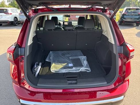 New 2026 Nissan Rogue Platinum w/ Platinum Premium Package AWD/4WD image 9