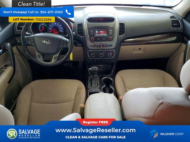 Used 2015 Kia Sorento LX FWD image 11