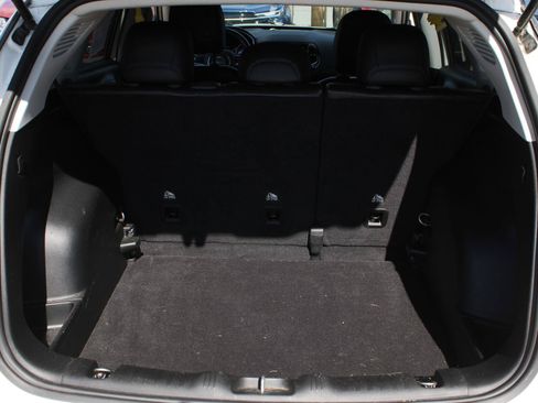 Used 2020 Jeep Compass Limited AWD/4WD image 8