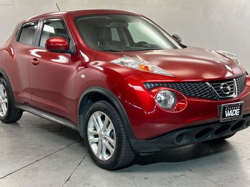 Used 2012 Nissan Juke SL FWD image 7
