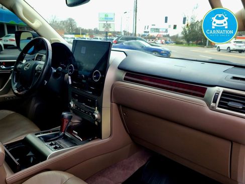 Used 2018 Lexus GX 460 Premium w/ Premium Package AWD/4WD image 15