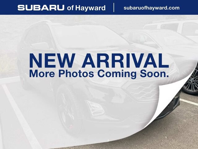 Used 2021 Chevrolet Equinox Premier w/ Redline Edition FWD image 1