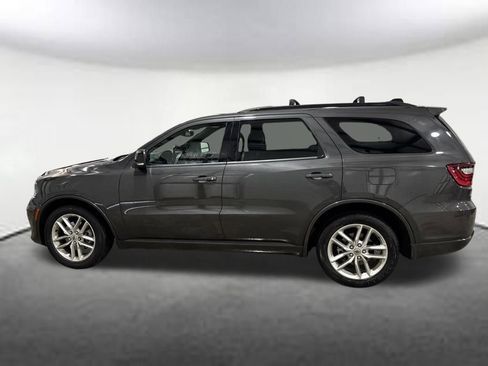 Used 2024 Dodge Durango GT image 2
