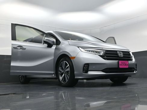 Used 2024 Honda Odyssey Touring image 29