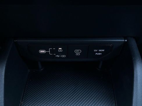 Used 2025 Kia K4 LXS image 26