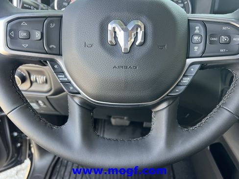Used 2026 RAM 1500 Big Horn AWD/4WD image 12