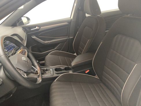 Used 2024 Volkswagen Jetta Sport FWD image 17