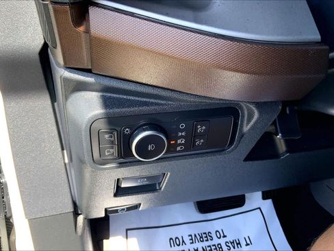 Used 2021 Ford Bronco Outer Banks AWD/4WD image 32