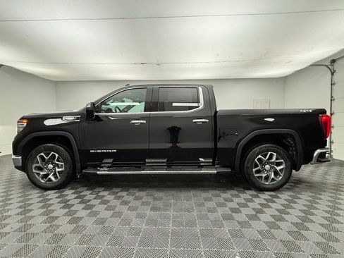 New 2026 GMC Sierra 1500 SLT w/ SLT Premium Package AWD/4WD image 12