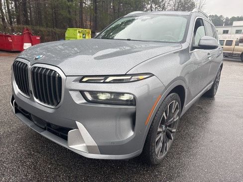 Certified 2024 BMW X7 xDrive40i image 7