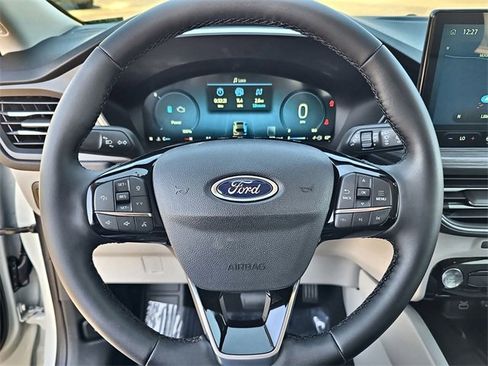 New 2026 Ford Escape Platinum w/ Premium Technology Package image 21