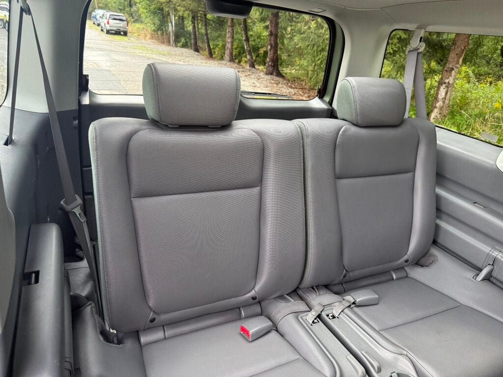 Used 2005 Honda Element LX image 44