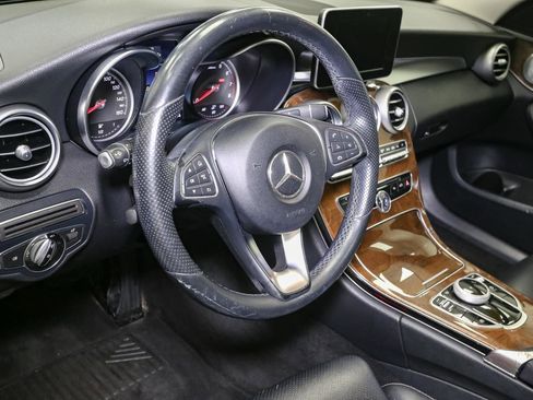 Used 2017 Mercedes-Benz C 300 4MATIC Sedan image 24