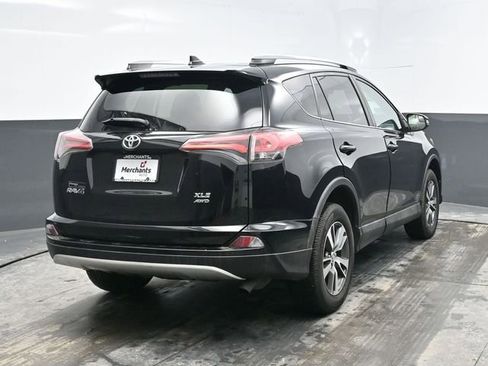 Used 2017 Toyota RAV4 XLE image 6