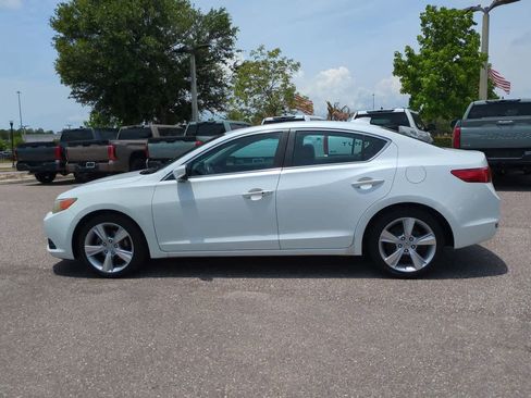 Used 2015 Acura ILX w/ Technology Package FWD image 3