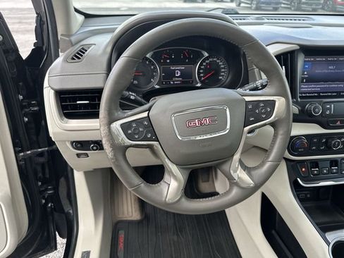 Used 2019 GMC Terrain Denali w/ GMC Pro Grade Package AWD/4WD image 13