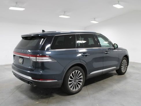 Used 2023 Lincoln Aviator Reserve w/ Equipment Group 201A AWD/4WD image 9