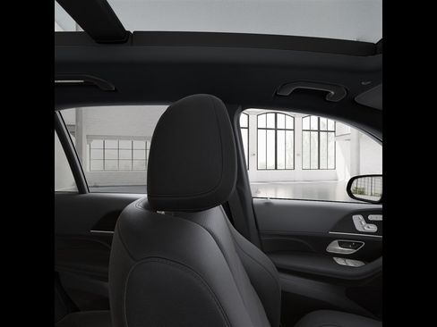 Certified 2026 Mercedes-Benz GLE 450 4MATIC image 43