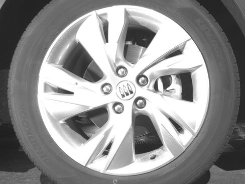 Used 2025 Buick Encore GX Preferred AWD/4WD image 13