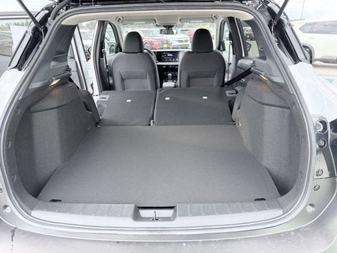 New 2026 Nissan Kicks SV AWD/4WD image 21