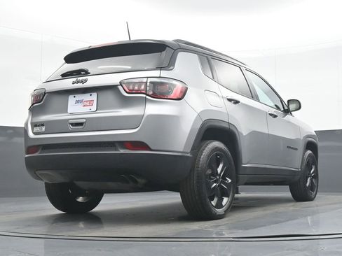 Used 2021 Jeep Compass Altitude image 30