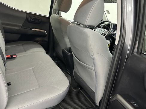 Used 2019 Toyota Tacoma SR5 image 32