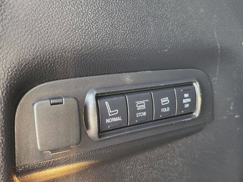 Used 2016 Ford Explorer Sport image 14