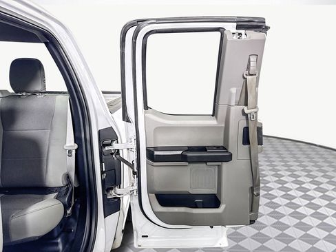 Used 2018 Ford F150 XL w/ Equipment Group 101A Mid image 25