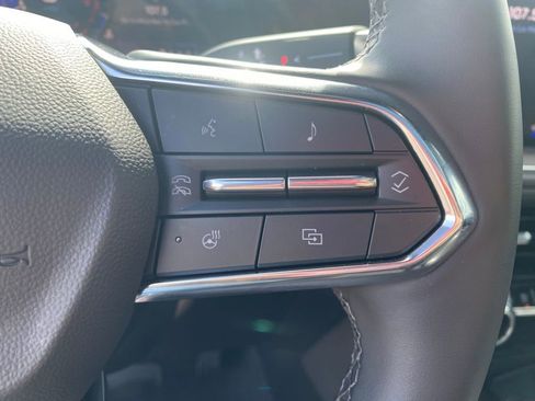 Used 2026 Chevrolet Suburban Z71 w/ Comfort Package image 18