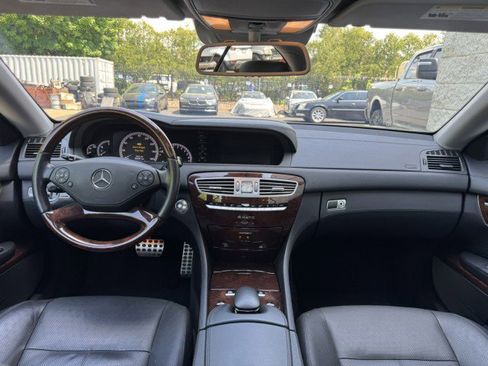 Used 2014 Mercedes-Benz CL 550 4MATIC w/ Sport Package image 32