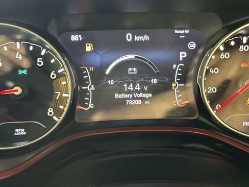 Used 2019 Jeep Compass Latitude image 19