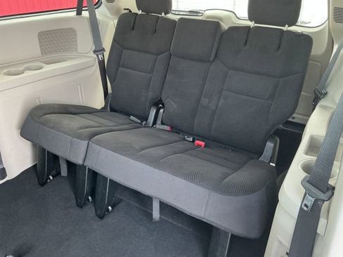 Used 2017 Dodge Grand Caravan SE w/ Power Window Group image 37