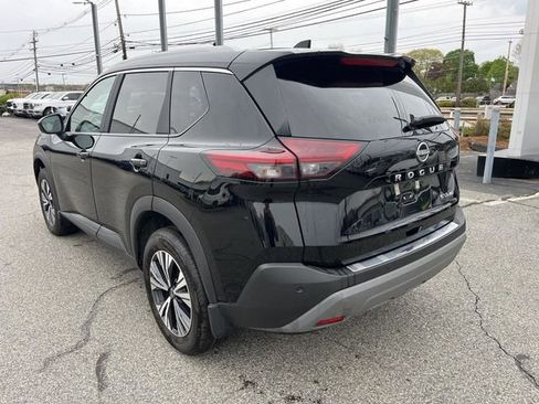 Used 2023 Nissan Rogue SV w/ SV Premium B Package AWD/4WD image 5