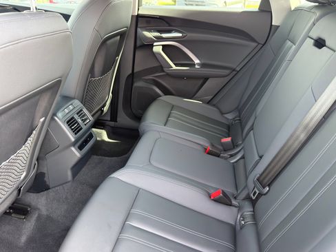Used 2025 Audi Q5 Premium w/ Convenience Package AWD/4WD image 30