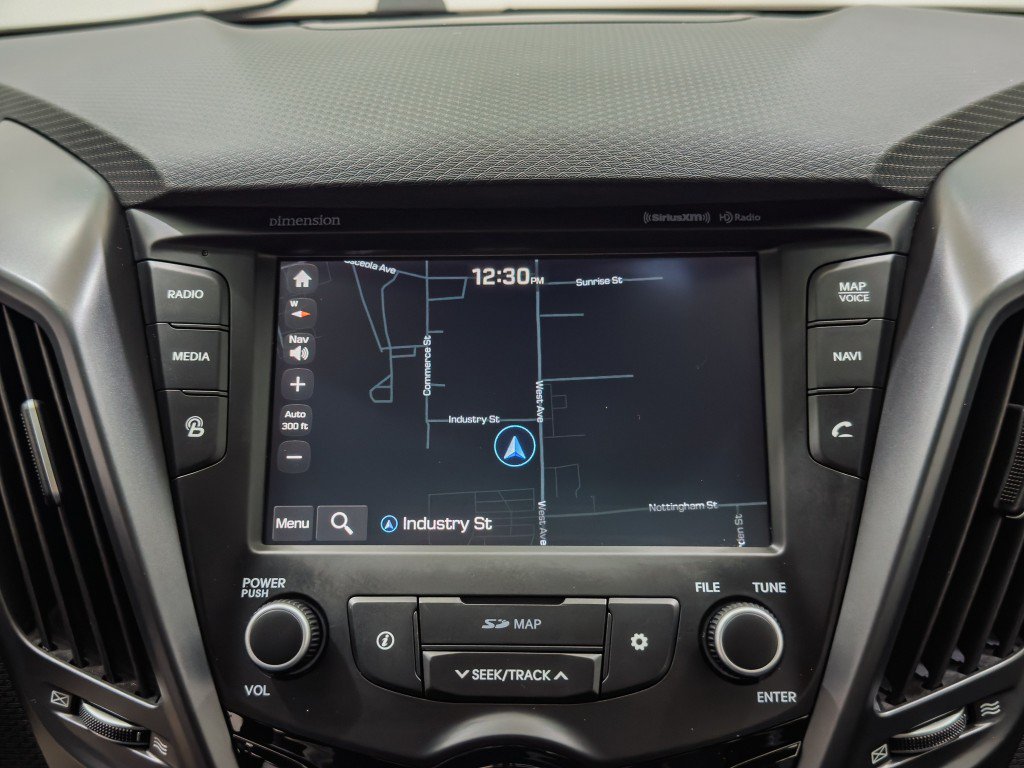 Used 2016 Hyundai Veloster Turbo w/ Option Group 04 FWD image 34
