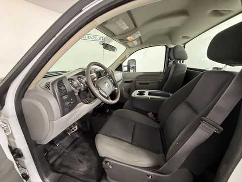 Used 2013 Chevrolet Silverado 2500 W/T image 16