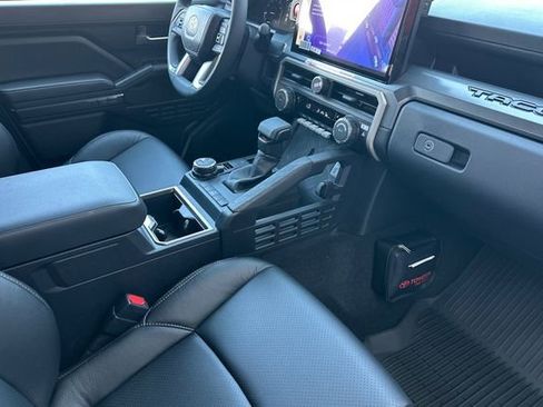 New 2026 Toyota Tacoma TRD Off-Road AWD/4WD image 15