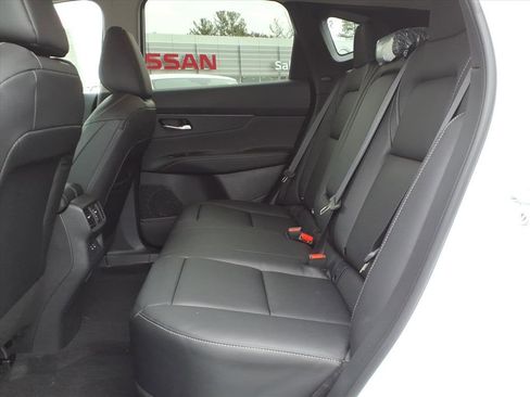 New 2026 Nissan Murano SV image 15